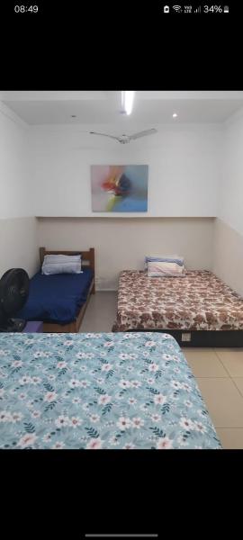 Quarto Home Offfice - 600 Megas WiFi Com Garagem